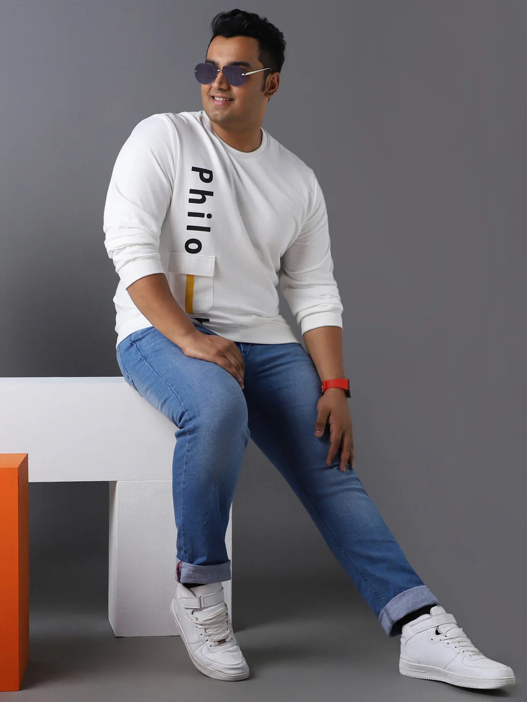 Plus Men's White Cotton Graphic Print Round Neck Sweatshirt - Image 4