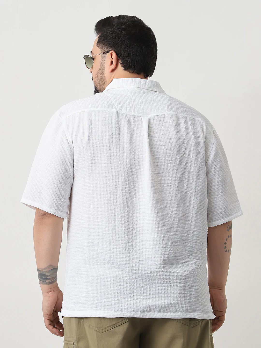Plus Men's White Cotton Half Sleeve Oversized Fit Textured Shirt with Cuban Collar - Image 3