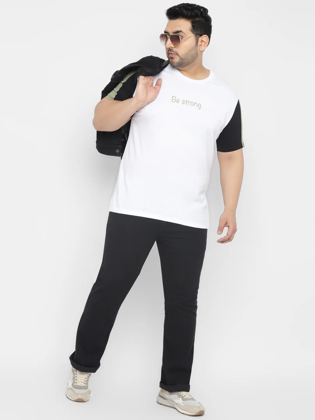 Plus Men's White, Olive, Black Color-Block Regular Fit Half Sleeve Cotton T-Shirt - Image 4